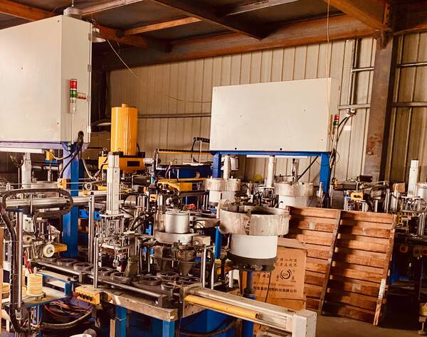 Cutting Wheels Machine